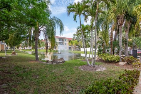 Copropriété à louer à New Port Richey, Floride: 3 chambres, 114.08 m2 № 2167799 - photo 11