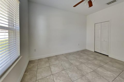 Casa en alquiler en Kissimmee, Florida, 3 dormitorios, 113.81 m2 № 1844988 - foto 11