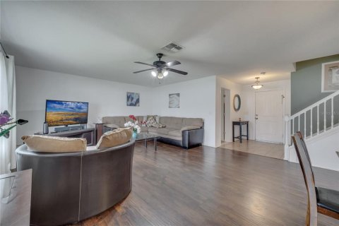 House in Orlando, Florida 4 bedrooms, 200.02 sq.m. № 1856218 - photo 17