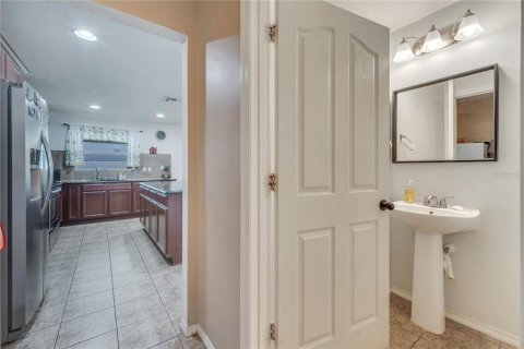 House in Orlando, Florida 4 bedrooms, 200.02 sq.m. № 1856218 - photo 26