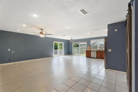 Villa ou maison à vendre à Winter Haven, Floride: 4 chambres, 206.52 m2 № 1757428 - photo 7