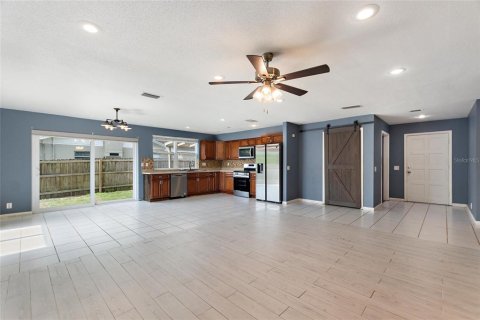 Villa ou maison à vendre à Winter Haven, Floride: 4 chambres, 206.52 m2 № 1757428 - photo 8
