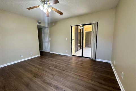 Condo in Coral Springs, Florida, 2 bedrooms № 2247273 - photo 22