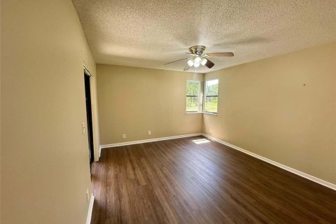 Condo in Coral Springs, Florida, 2 bedrooms № 2247273 - photo 23