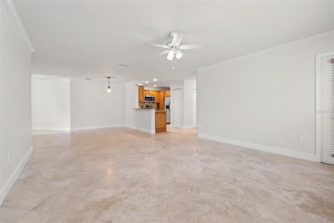 Condo in Tampa, Florida, 3 bedrooms  № 1819409 - photo 7