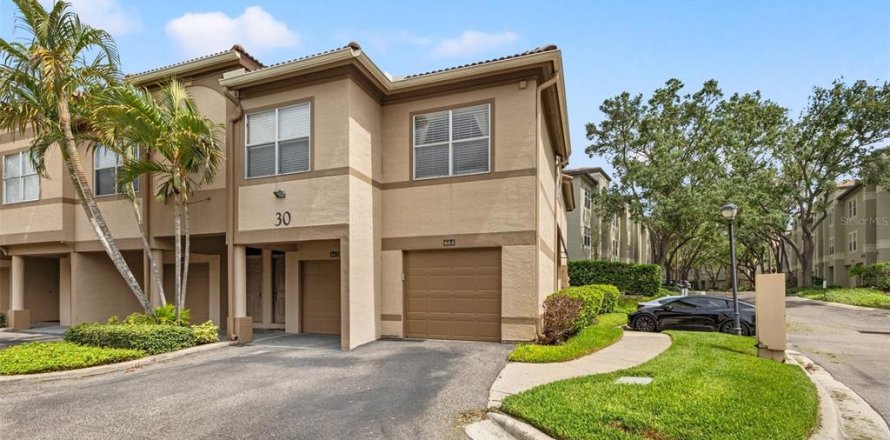 Condo in Tampa, Florida, 3 bedrooms  № 1819409