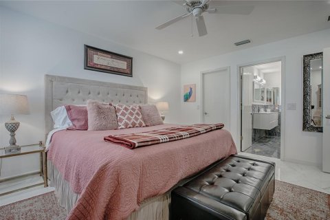 Casa en venta en The Villages, Florida, 3 dormitorios, 129.32 m2 № 1721441 - foto 14