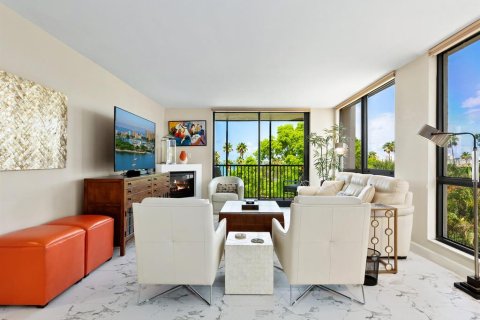 Condo in Sarasota, Florida, 2 bedrooms  № 1761067 - photo 13