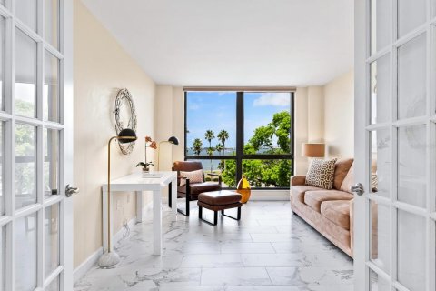 Condo in Sarasota, Florida, 2 bedrooms  № 1761067 - photo 21