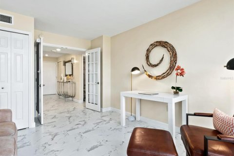 Condo in Sarasota, Florida, 2 bedrooms  № 1761067 - photo 24