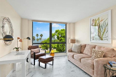Condo in Sarasota, Florida, 2 bedrooms  № 1761067 - photo 22