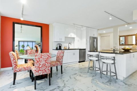 Condo in Sarasota, Florida, 2 bedrooms  № 1761067 - photo 18
