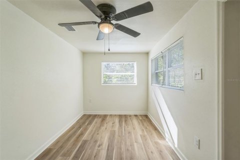 House in Jacksonville, Florida 4 bedrooms, 135.54 sq.m. № 1535276 - photo 20