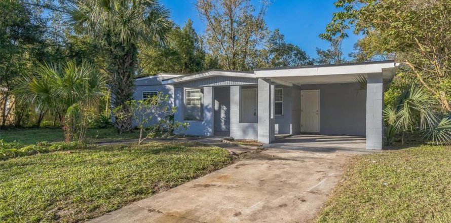 House in Jacksonville, Florida 4 bedrooms, 135.54 sq.m. № 1535276