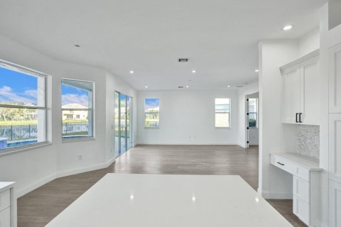 Снять в аренду виллу или дом в Веллингтон, Флорида 3 спальни, 145.48м2, № 1151596 - фото 1