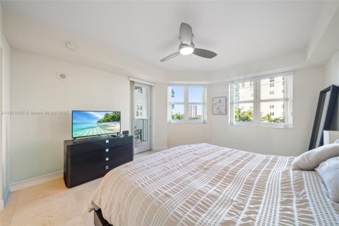 Купить кондоминиум в Авентура, Флорида 2 спальни, 122.63м2, № 2013806 - фото 15