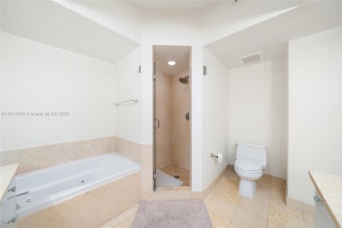 Купить кондоминиум в Авентура, Флорида 2 спальни, 122.63м2, № 2013806 - фото 17