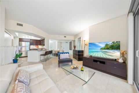Купить кондоминиум в Авентура, Флорида 2 спальни, 122.63м2, № 2013806 - фото 5