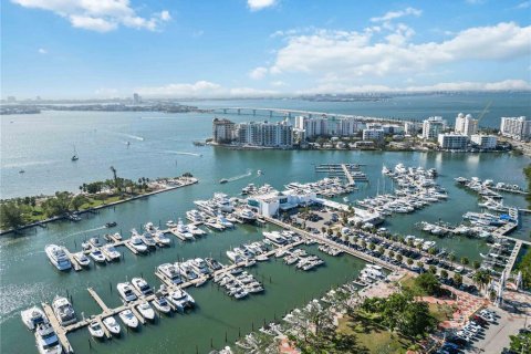 Condominio en venta en Sarasota, Florida, 1 dormitorio, 76.18 m2 № 1735431 - foto 25
