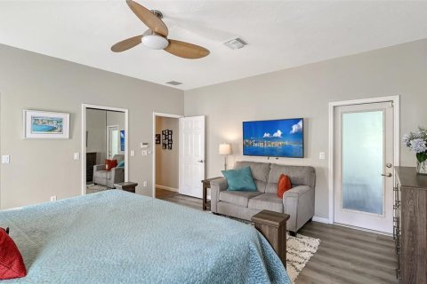 Villa ou maison à vendre à Sarasota, Floride: 3 chambres, 214.6 m2 № 2418666 - photo 19