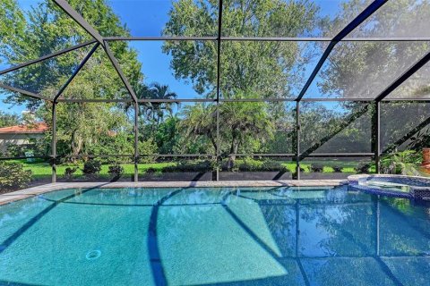 Villa ou maison à vendre à Sarasota, Floride: 3 chambres, 214.6 m2 № 2418666 - photo 3