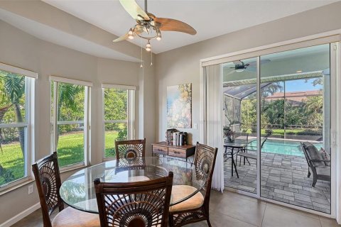 Villa ou maison à vendre à Sarasota, Floride: 3 chambres, 214.6 m2 № 2418666 - photo 14