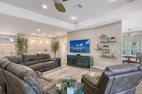 Villa ou maison à vendre à Sarasota, Floride: 3 chambres, 214.6 m2 № 2418666 - photo 9