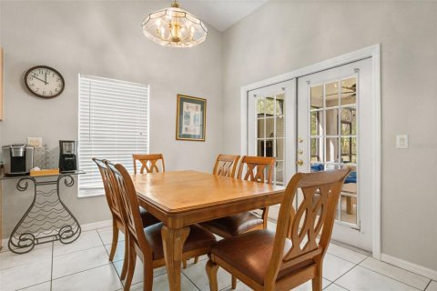 Villa ou maison à louer à Kissimmee, Floride: 4 chambres, 143.63 m2 № 2424192 - photo 6