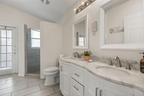 Villa ou maison à louer à Kissimmee, Floride: 4 chambres, 143.63 m2 № 2424192 - photo 13