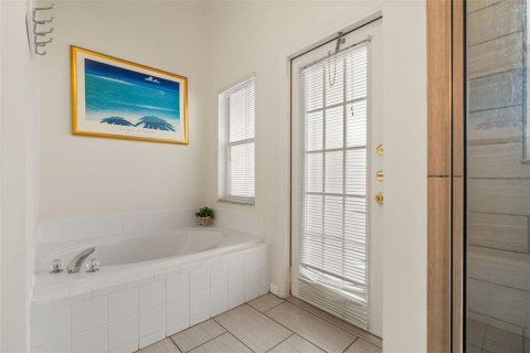 Villa ou maison à louer à Kissimmee, Floride: 4 chambres, 143.63 m2 № 2424192 - photo 14