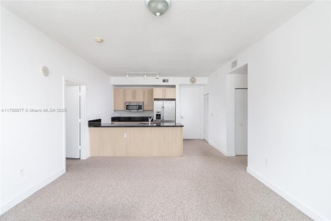 Copropriété à vendre à Miami, Floride: 2 chambres, 94.11 m2 № 1706894 - photo 26