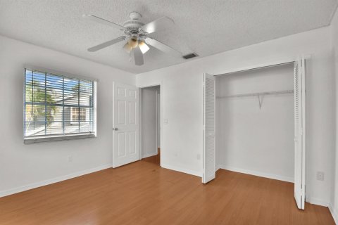 Townhouse in Wellington, Florida 3 bedrooms, 147.25 sq.m. № 2086704 - photo 29