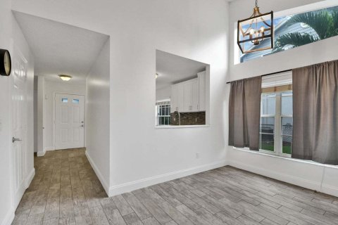 Townhouse in Wellington, Florida 3 bedrooms, 147.25 sq.m. № 2086704 - photo 8