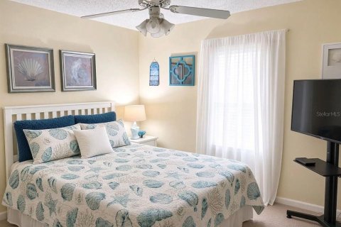 Villa ou maison à vendre à Tampa, Floride: 3 chambres, 158.77 m2 № 2420402 - photo 16