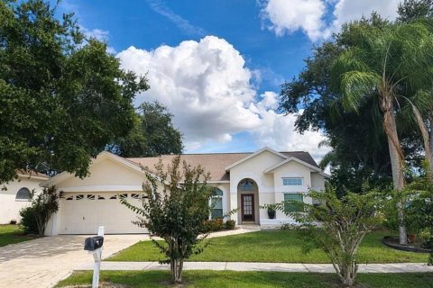 Villa ou maison à Tampa, Floride 3 chambres, 158.77 m2 № 2420402