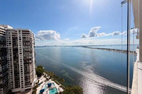 Condominio en Miami, Florida, 1 dormitorio  № 2241651