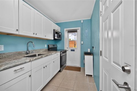 Immobilier commercial à vendre à Englewood, Floride: 478.54 m2 № 2095249 - photo 28