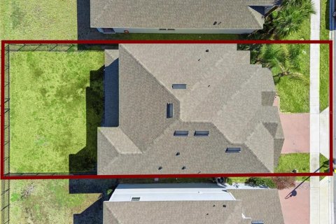 Купить виллу или дом в Дэвенпорт, Флорида 8 комнат, 298.4м2, № 2203074 - фото 4