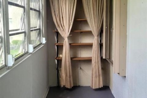 Condominio en venta en Pembroke Pines, Florida, 2 dormitorios, 88.63 m2 № 2172735 - foto 10