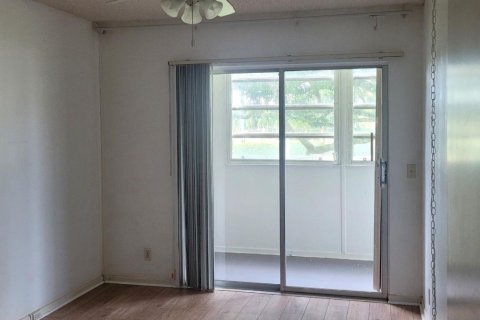 Condominio en venta en Pembroke Pines, Florida, 2 dormitorios, 88.63 m2 № 2172735 - foto 7
