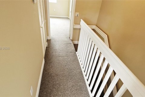 Touwnhouse à louer à Miami, Floride: 2 chambres, 88.26 m2 № 1997888 - photo 24