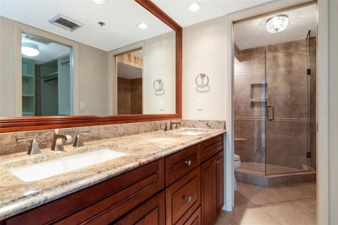 Condo in Clearwater, Florida, 2 bedrooms № 2150234 - photo 20