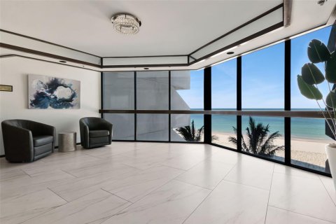 Condo in Clearwater, Florida, 2 bedrooms № 2150234 - photo 4