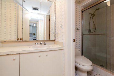 Condo in Clearwater, Florida, 2 bedrooms № 2150234 - photo 25