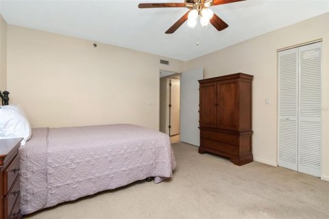 Condo in Clearwater, Florida, 2 bedrooms № 2150234 - photo 30