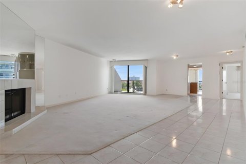 Condo in Clearwater, Florida, 2 bedrooms № 2150234 - photo 8