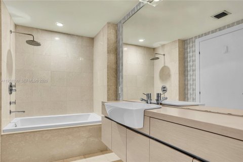 Купить кондоминиум в Майами, Флорида 2 спальни, 132.85м2, № 1998196 - фото 21