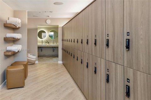 Купить кондоминиум в Майами, Флорида 2 спальни, 132.85м2, № 1998196 - фото 29