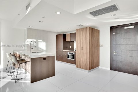 Купить кондоминиум в Майами, Флорида 2 спальни, 132.85м2, № 1998196 - фото 15