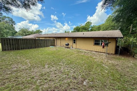 Immobilier commercial à vendre à DeLand, Floride: 6 chambres, 219.25 m2 № 1857919 - photo 19